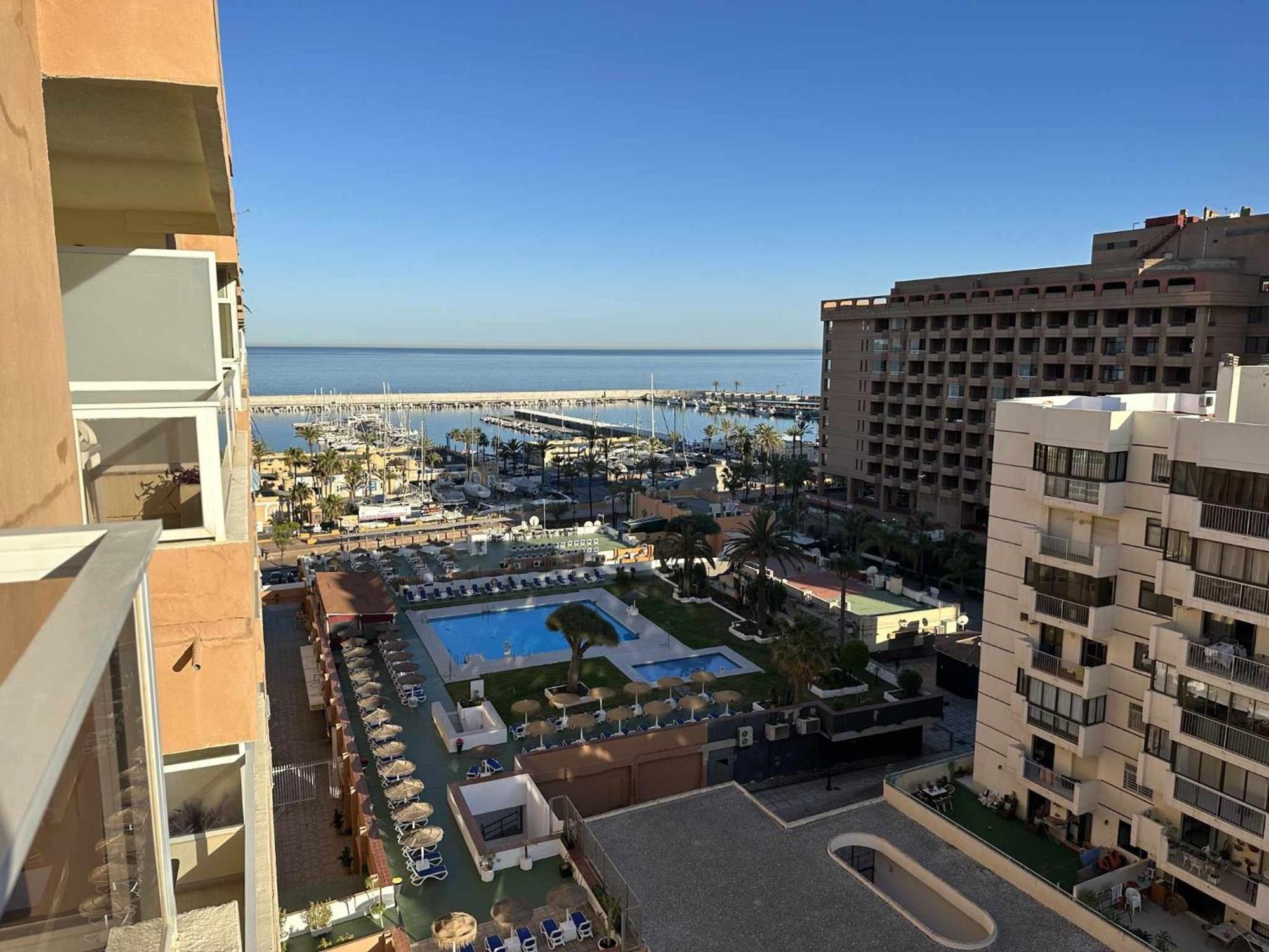 Estudio Pyr Privado Con Vistas Al Mar Фуeнхирола Екстериор снимка
